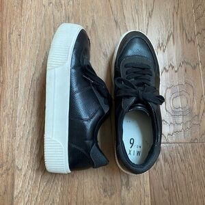 Mix No. 6 Black & White Leather Sneakers Fashion Shoes Sz 8.5 Casual Work